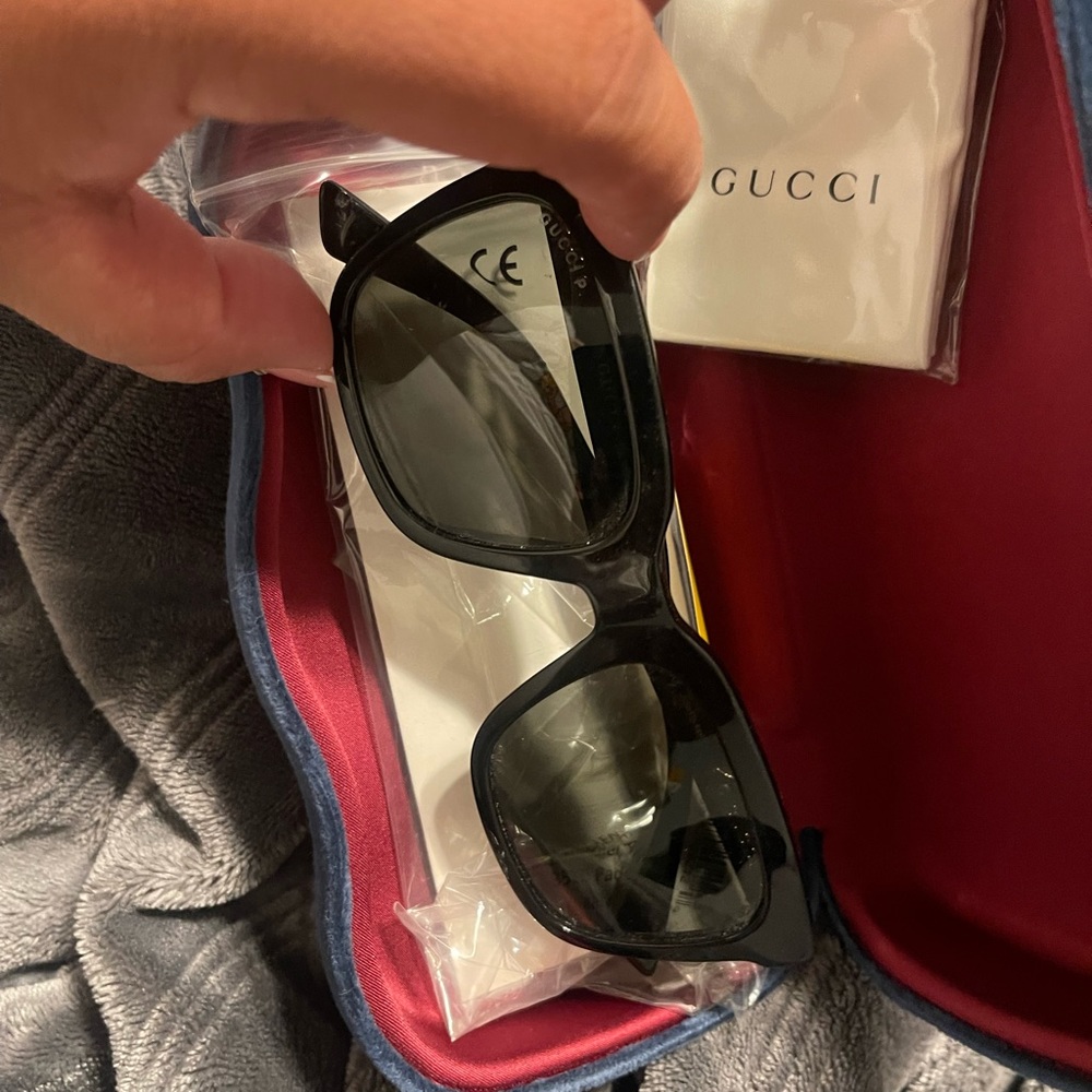 Gucci sunglasses